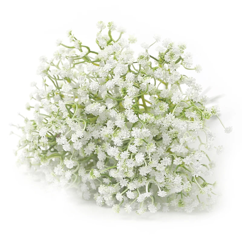 bouquet artificiel feuilles vertes roses blanches naturel romantique vase blanc lanternes