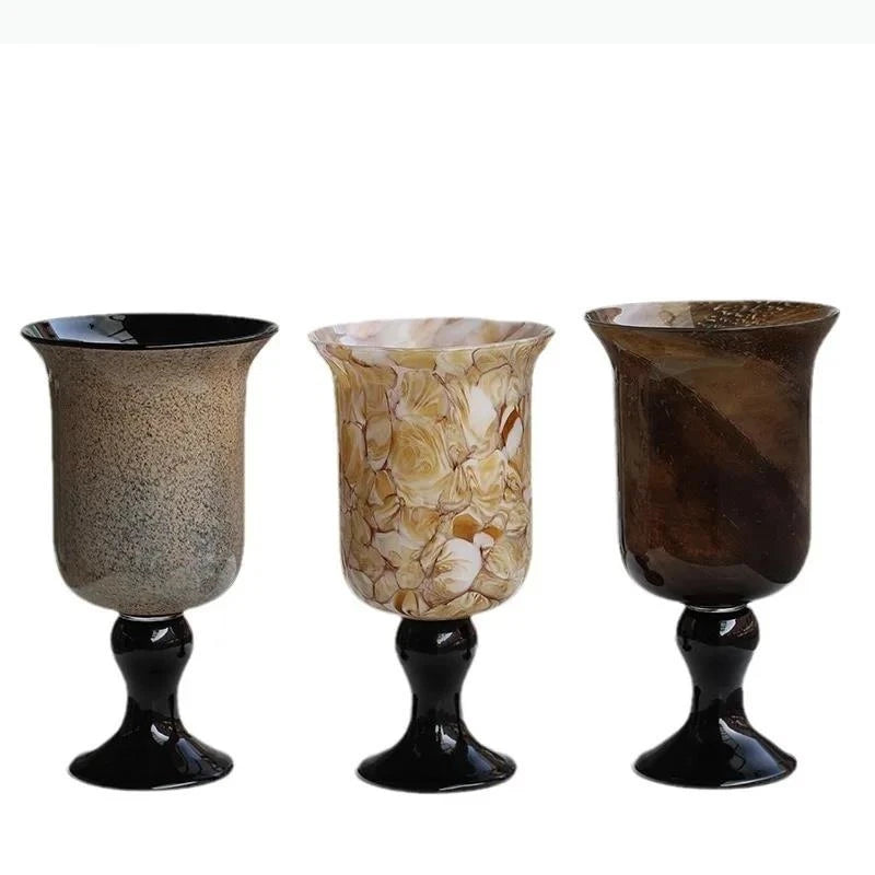 vase table couleur marron beige noir texture marbrée motifs floraux classique élégant base solide