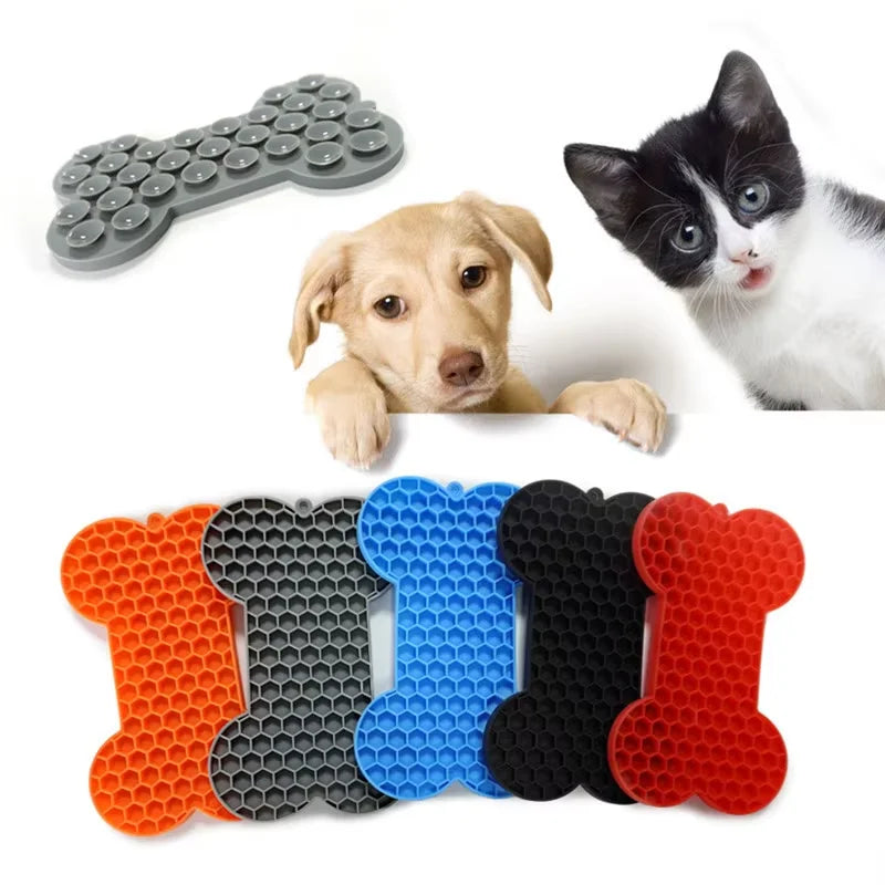 jouet animal hexagonal gris orange bleu noir rouge compartiments alimentation