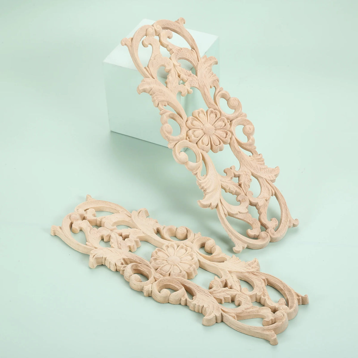 plaque décorative bois ornements floraux baroque renaissance 22cm 8cm naturel beigeclair