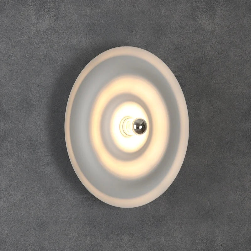 applique murale moderne minimaliste blanc gris ondulations concentriques surface mate led chambre salon