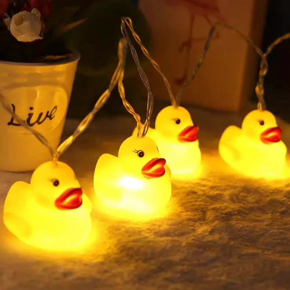 guirlande lumineuse canards jouets bain anniversaire enfant yeux rouges décorative festive