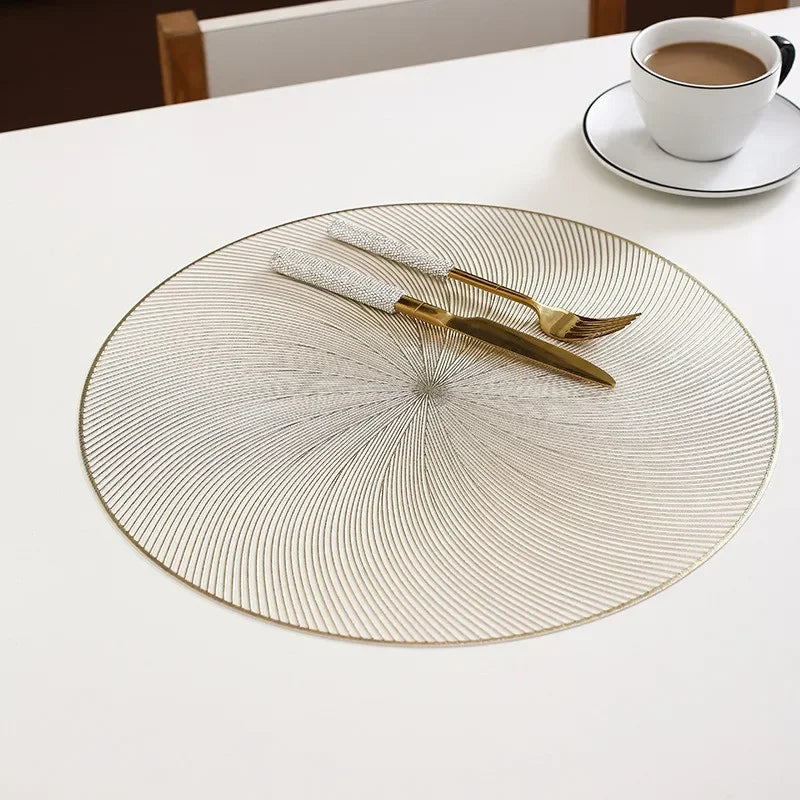 tapis table rond moderne blanc or rayures concentriques antidérapant respectueux environnement polyester unique decoration