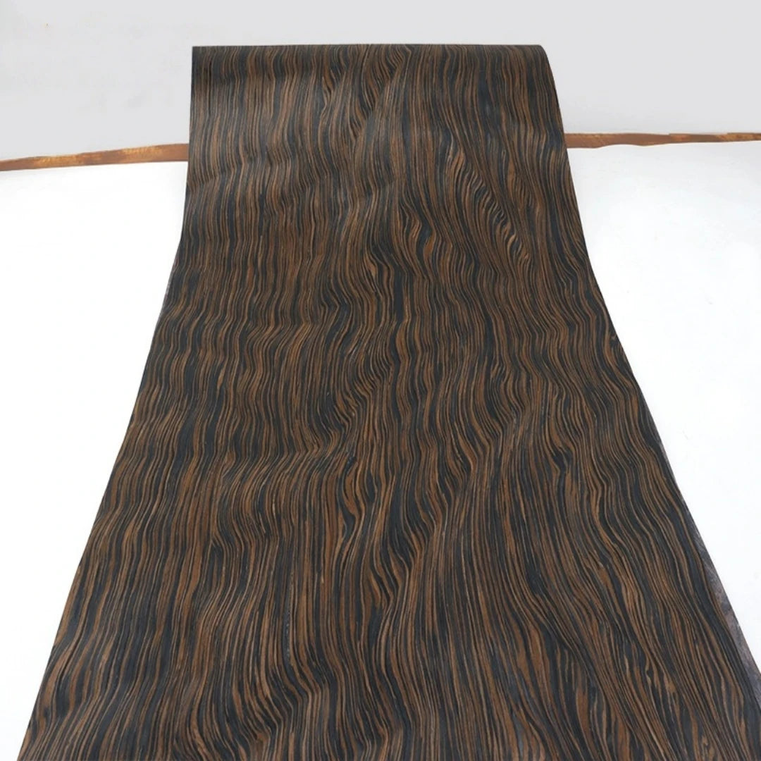 rouleau bois décoratif marron foncé grain ondule imitation meuble projet décoration mural moderne