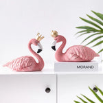 figurines flamants roses décoratives résine texturée moderne ornement blanc doré chambre