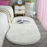 Tapis ovale blanc pour salon moderne