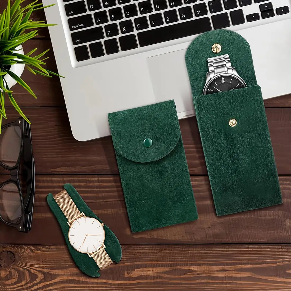 pochette rangement montre velours vert bouton métallique protection anti choc sac emballage bijoux