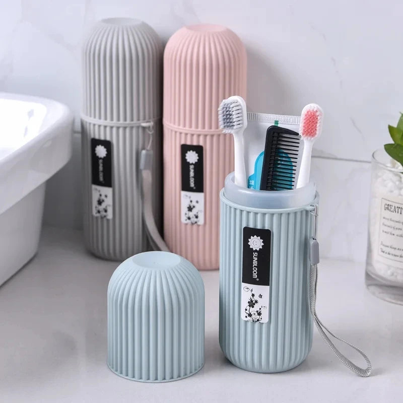 boîte brosse dents gris rose blanc rayures verticales moderne minimaliste respectueux environnement cordelette voyage