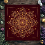 tapis mandala doré rouge cristaux fleurs séchées cartes tarot décoratif spiritualité chambre salon