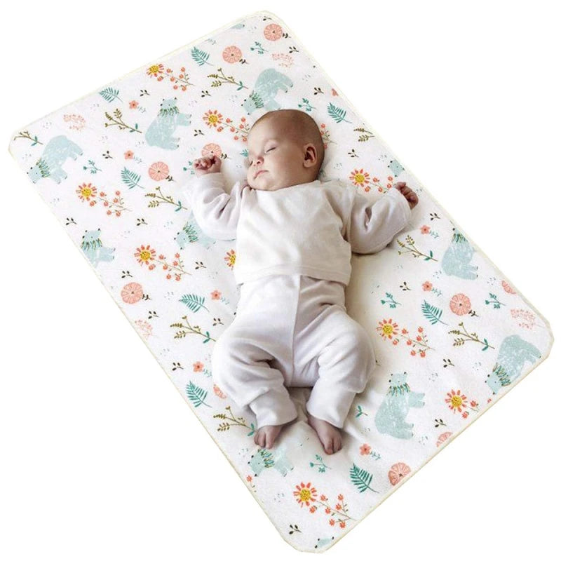 coussin change bébé blanc motif animalier waterproof moderne taille 70x90cm