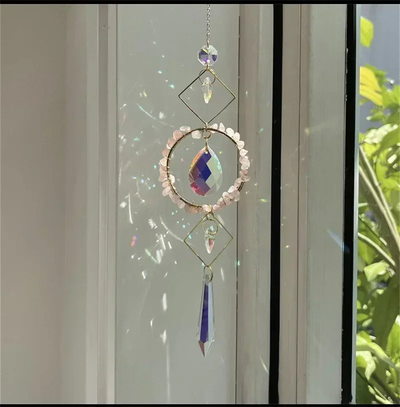 suspension décorative cristal transparent vert violet doré cristaux artisanale élégante jardin intérieur
