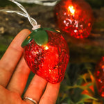 guirlande lumineuse rouge verte fraises brillantes moderne décoration anniversaire enfant fêteSuspension