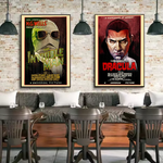 affiches vintage films horreur personnages illustrations noir blanc décor maison salon chambre