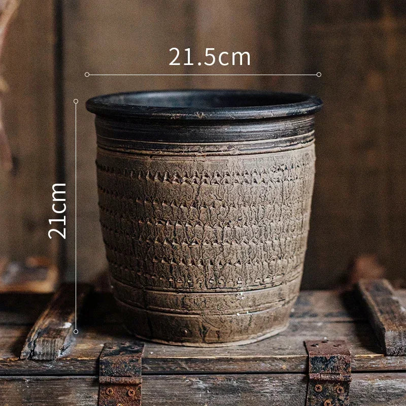 pots céramique vintage gris bleu texture usée rustique plantes balcon