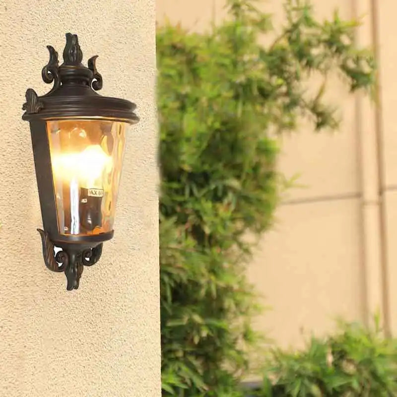 lampe murale bronze ornements sculptés verre translucide classique fixations muralesextérieur hydrofuge LED