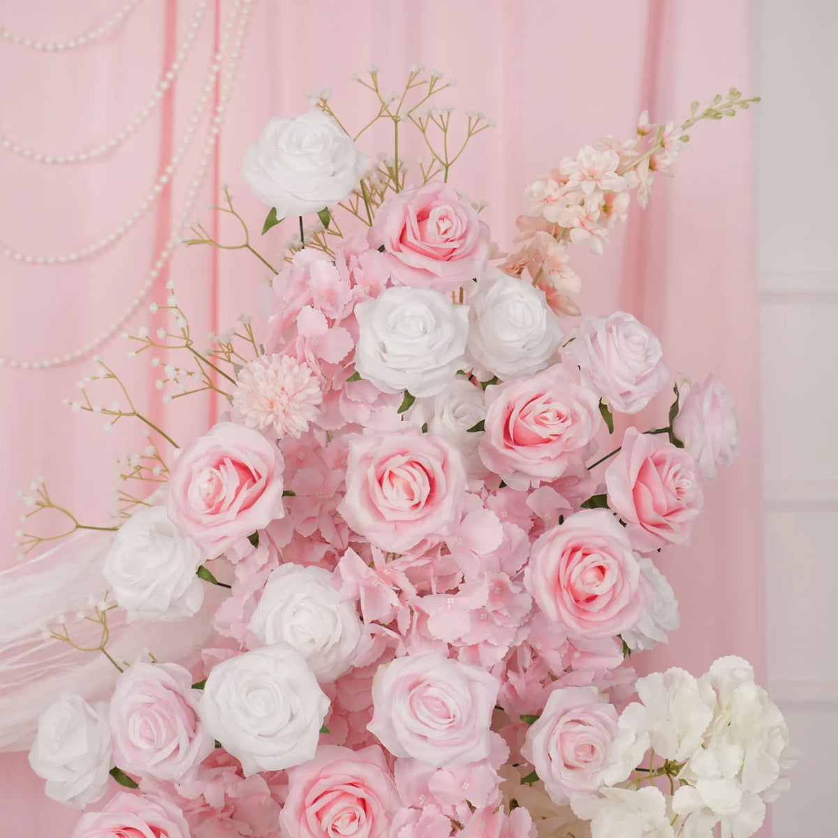 Décoration mariage rose romantique fleurs soie intérieure bienvenue accessoire pilier floral