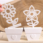 porte carte silicone forme fleur moderne blanc adhésif minimaliste motifs floraux légèrement rugueux
