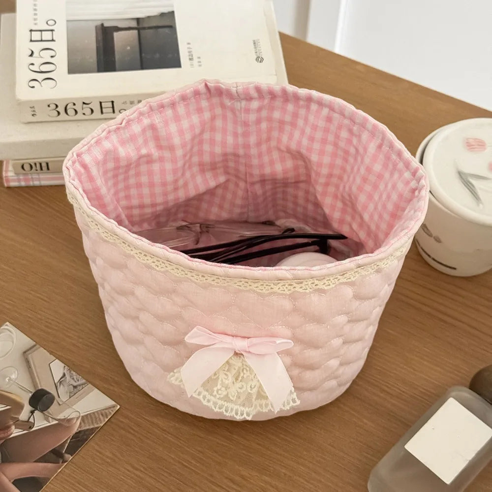 panier vichy rose clair imprimé moutons bleus fleurs vintage dentelle bordure ruban