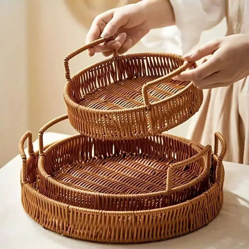 paniers rotin tressés marron clair poignées réutilisables fruits desserts collations service thé après midi