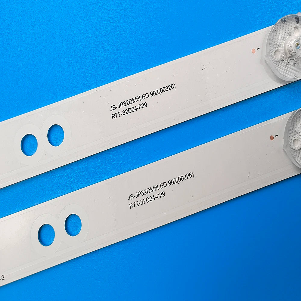 bande lumineuse led blanc ronde translucent moderne connecteurs électriques câbles
