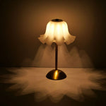 veilleuse fleur lampe table blanc moderne opacité plissé rechargeable couleurs réglables ambiance salon