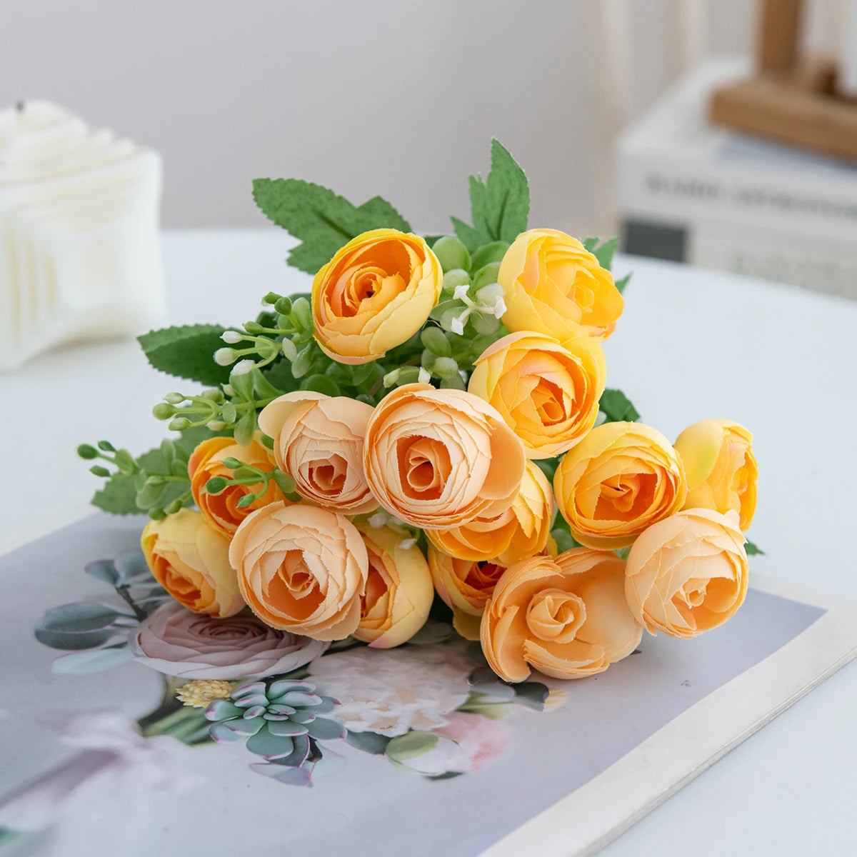 bouquet fleurs artificielles roses simples modernes blanc rose orange violet jaune bleu intérieur mariage