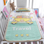 tapis sol enfant dessins animés bleu vert rose opacité cartoon antiacariens