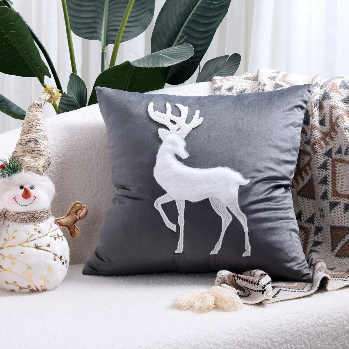 housse coussin velours noël arbre flocons good night rouge vert decoration carré tufted polyester