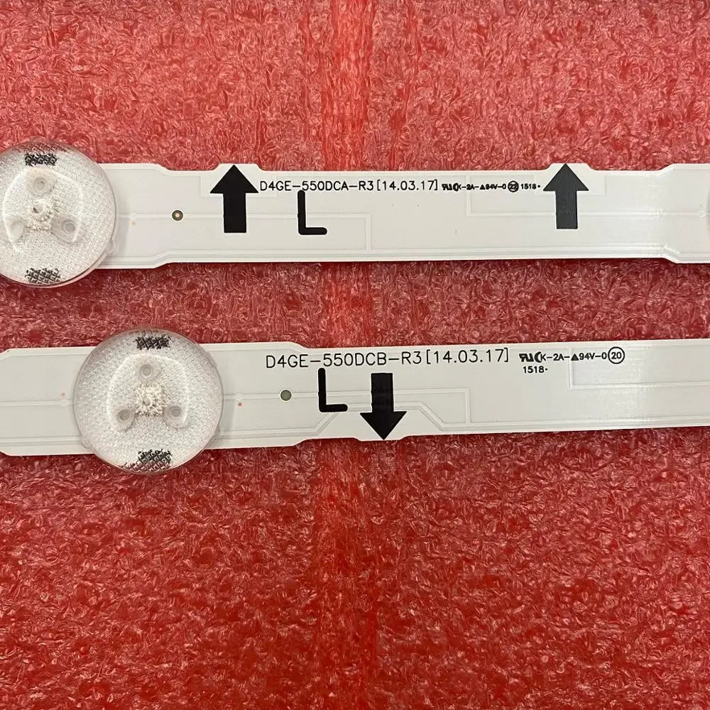 bande lumineuse led blanche transparentes modernes connecteurs boutons flèches