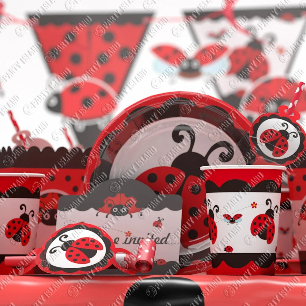 assiettes jetables coccinelle motif fête enfant bonnets gobelets boîtes friandises invitations rouge blanc