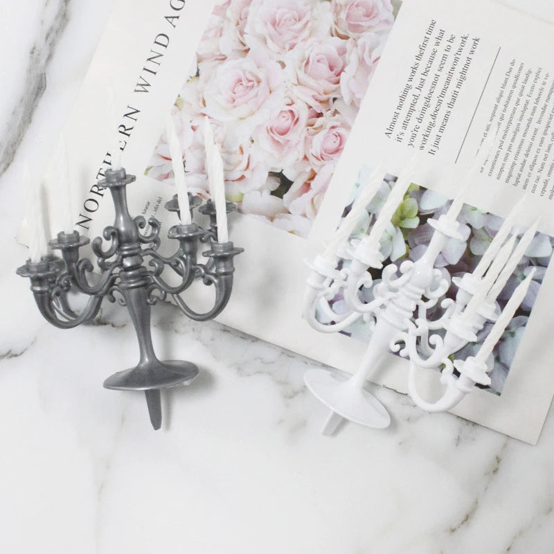 décoration anniversaire bougeoir or argent rose classique cinq branches tiges blanches base plate