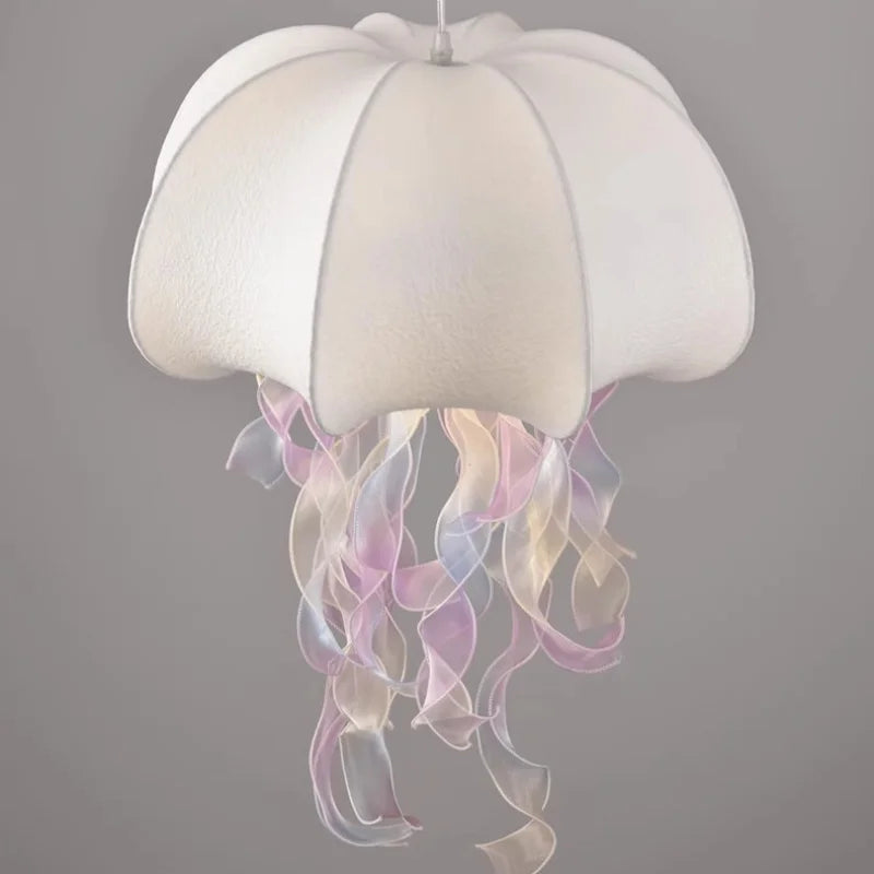 suspension lumineuse moderne soie blanc rose beige gris texture légèrement rugueuse