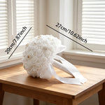 bouquet roses artificielles mariage blanc argenté rubans satinés scintillantes tissu classique