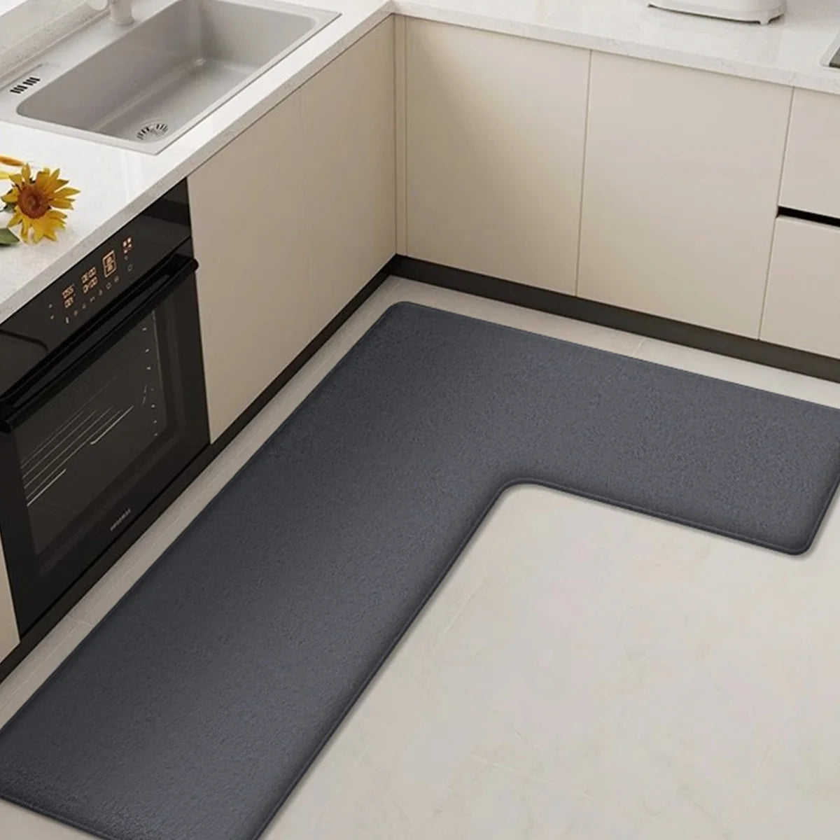 tapis cuisine gris clair points noirs moderne antidérapant absorbant huile