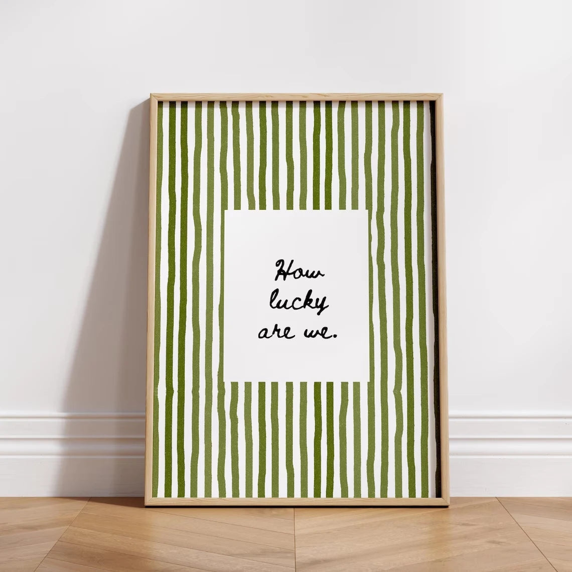 cadre mural moderne rayures vertes chambre bébé décoration vert olive
