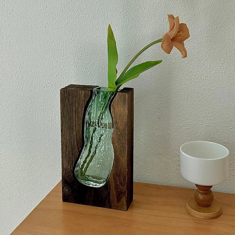 vase verre vert bois massif moderne rustique décoration intérieure fleurs naturellements translucent organique