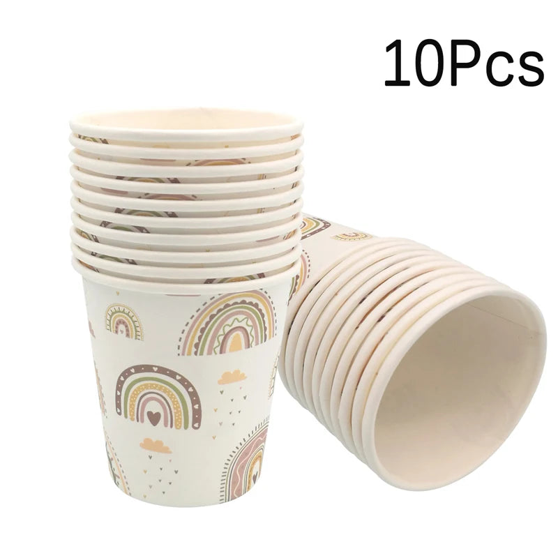 assiettes papier arc ciel serviettes gobelets nappe fête enfantines motifs colorés nuages coeurs
