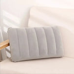 coussin gonflable violet gris clair velours rayures horizontales moderne confortable étiquette expliquative voyage camping