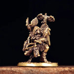 figurine bronze oiseau arc chasseur médiéval fantastique décoration intérieure sculpteur detalles