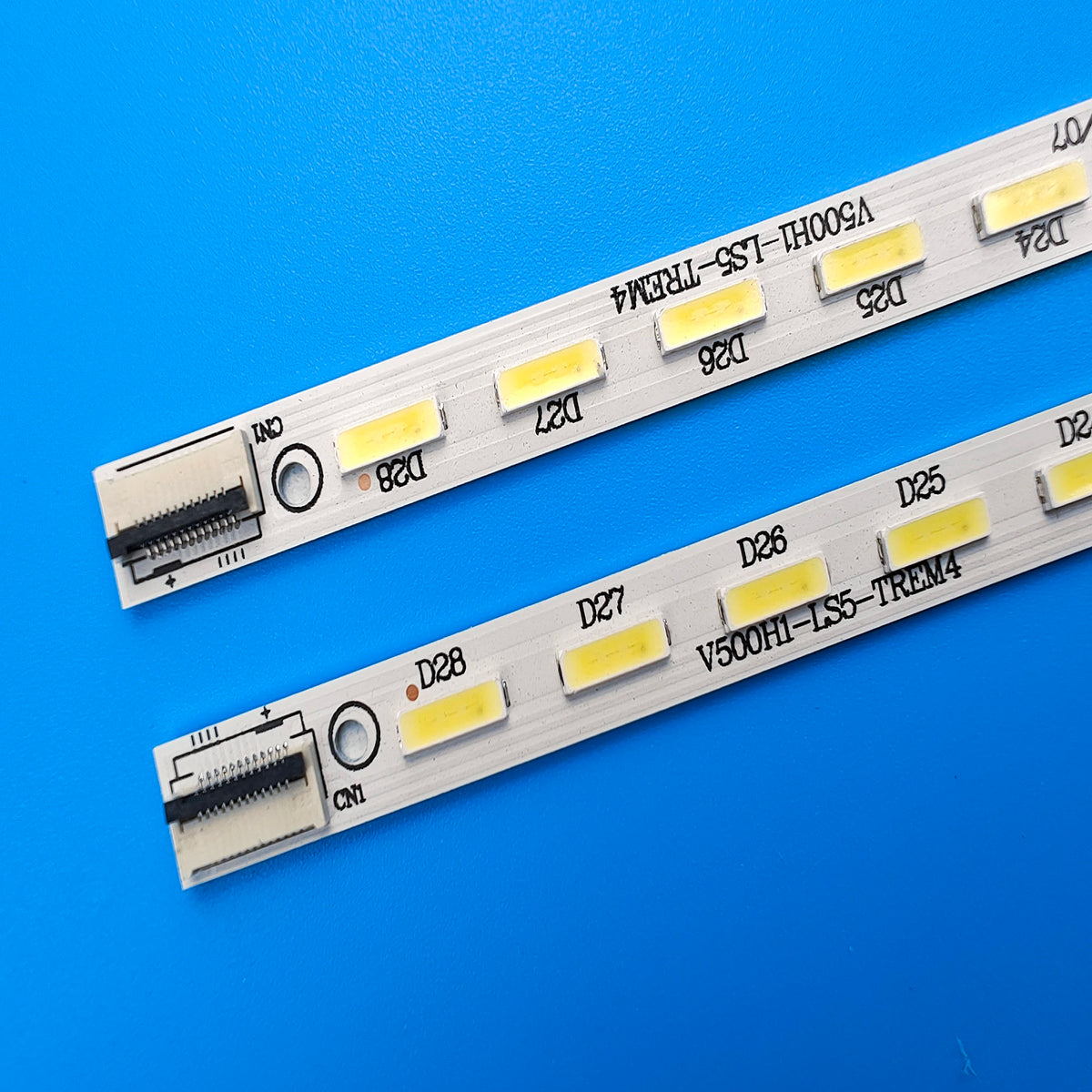 ruban led blanc rétroéclairage téléviseur moderne connecteur boutons contrôle lumière jaune