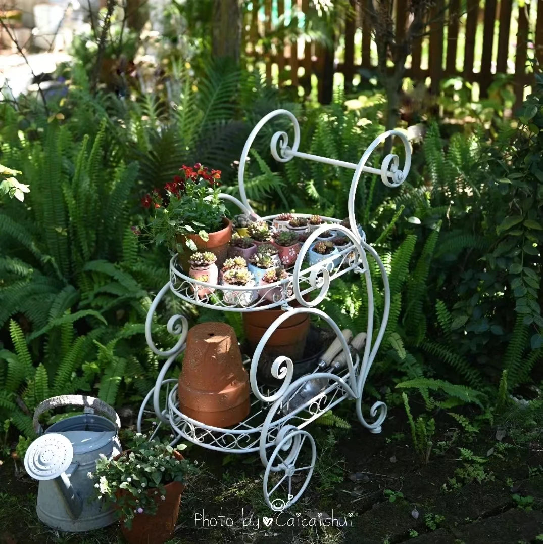 support mobile fleurs étagère métal vintage deux niveaux roues blanc gris bleuté Pods différentes