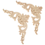 ornements décoratifs bois feuilles stylisées motifs floraux complexes baroque fixation