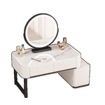 maquillage moderne marbre blanc tiroirs miroir pinceaux bouteilles pieds noirs