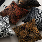 housse coussin double face imprimé léopard noir marron blanc moderne décoration maison voiture 50x50cm