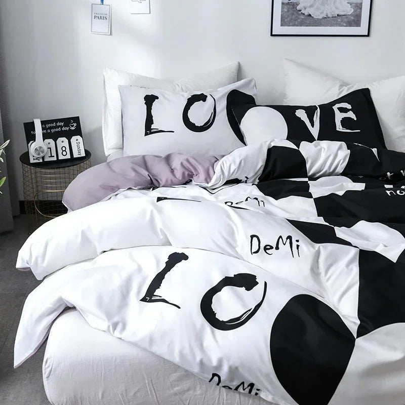 Housse de couette et taies d'oreiller imprimées en noir