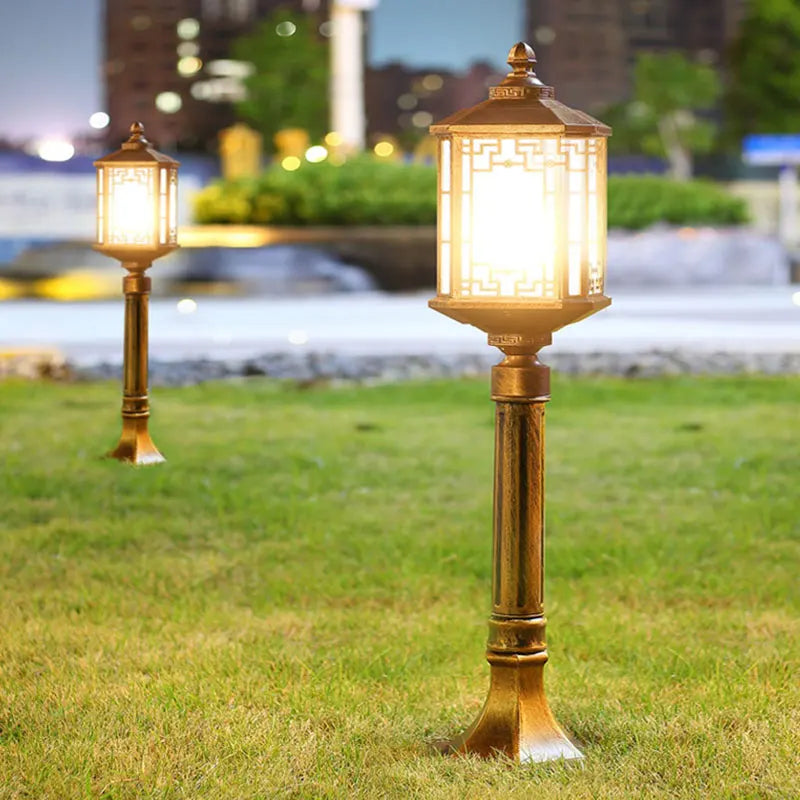 lampe jardin led moderne noir bronze ip65 extérieure ajourée classique
