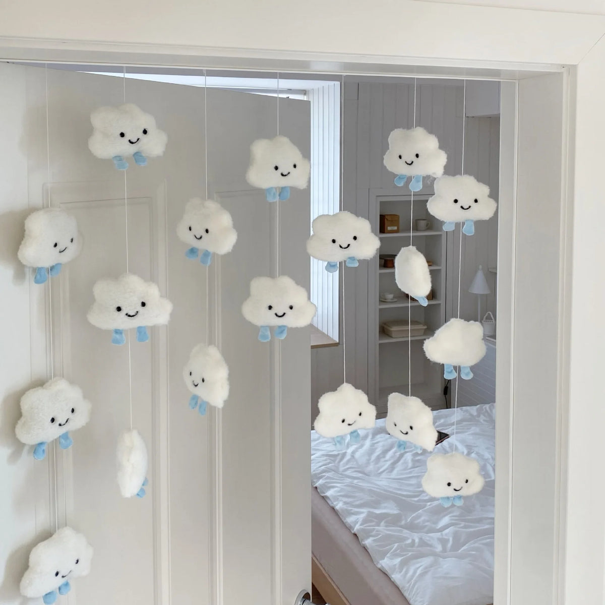 rideau fenêtre nuages étoiles rubans blanc rose violet enfant décoratif