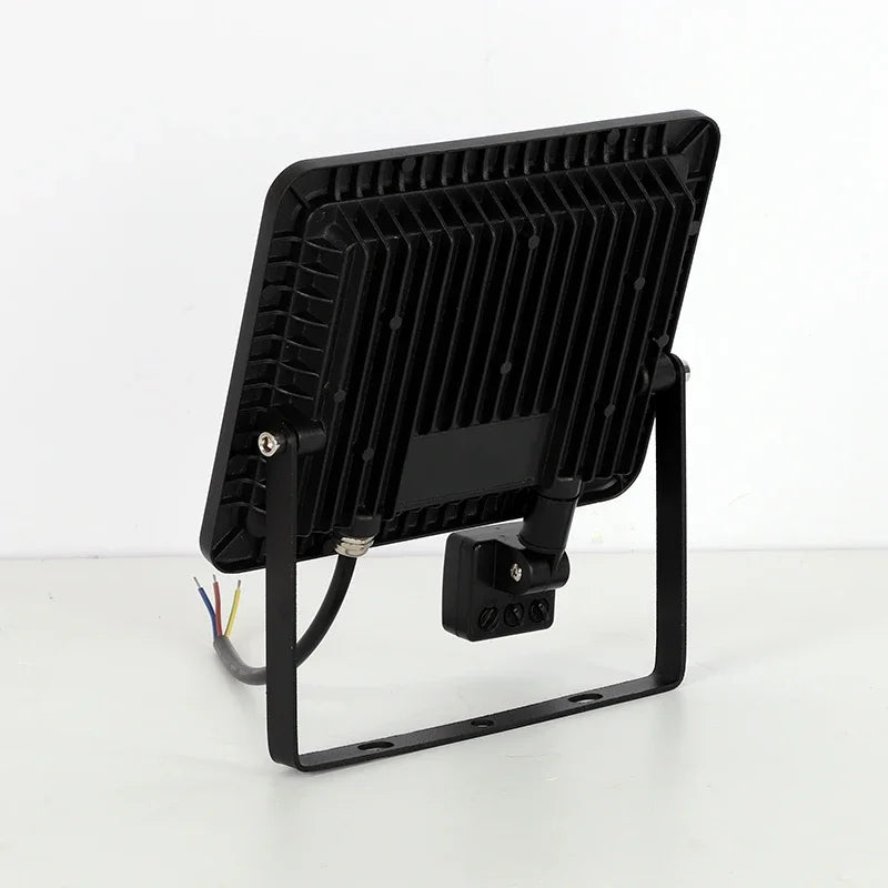 projecteur led 50w ip66 noir moderne capteur pir réglable 220v 110v
