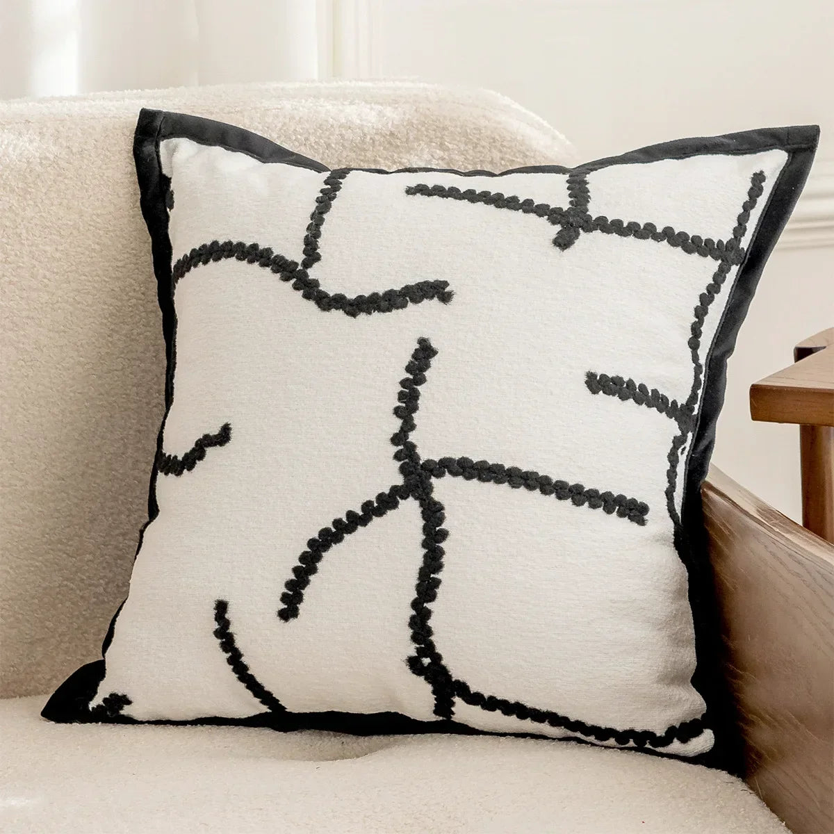 coussin décoratif moderne motif floral blanc nordique polyester jacquard adhésif
