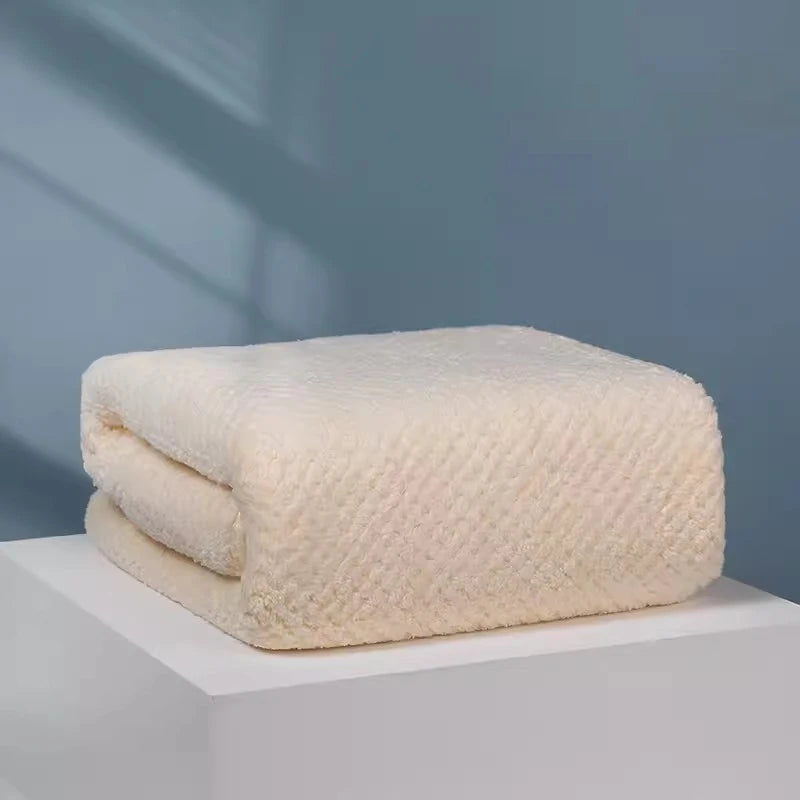 serviette bain absorbante bleu marine texture points moderne 80x150cm lavable machine